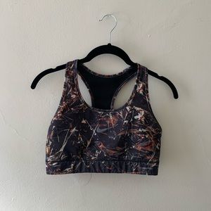 Nike patterned sports bra with medium support